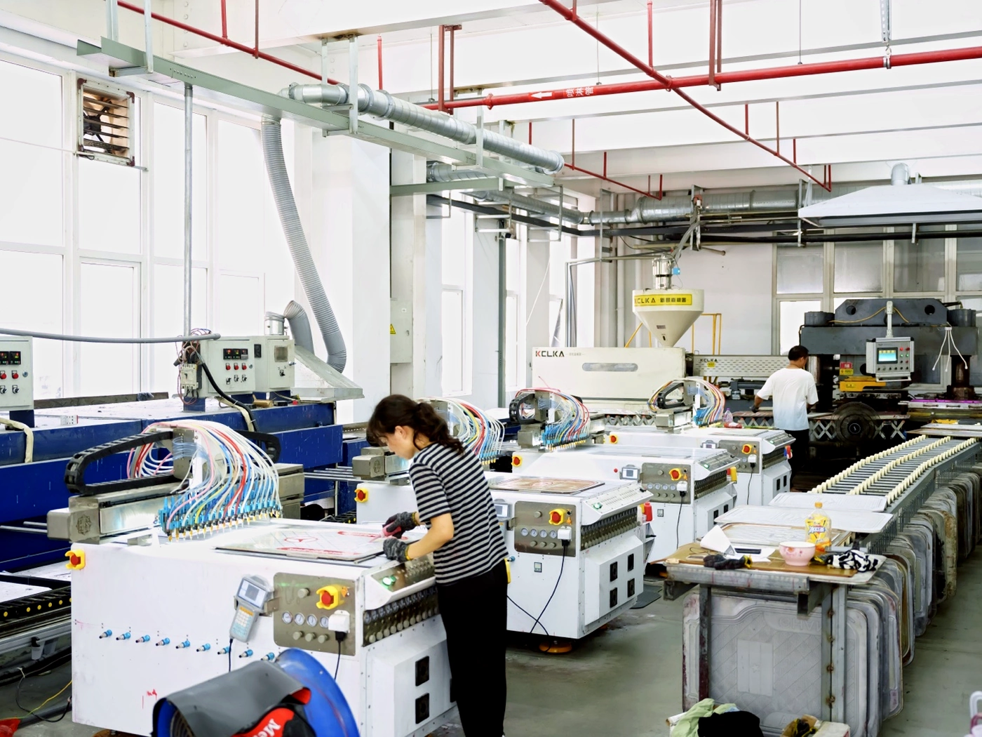OUBIAO MAT car mat production workshop and equipment